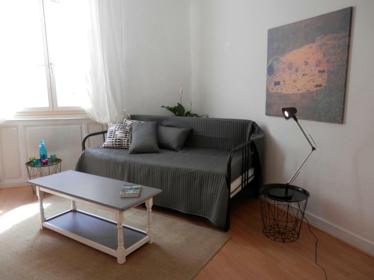 Couette Et Cafe Cyrano Apartment แบร์เฌอรัก ภายนอก รูปภาพ