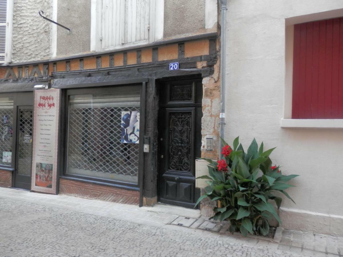 Couette Et Cafe Cyrano Apartment แบร์เฌอรัก ภายนอก รูปภาพ